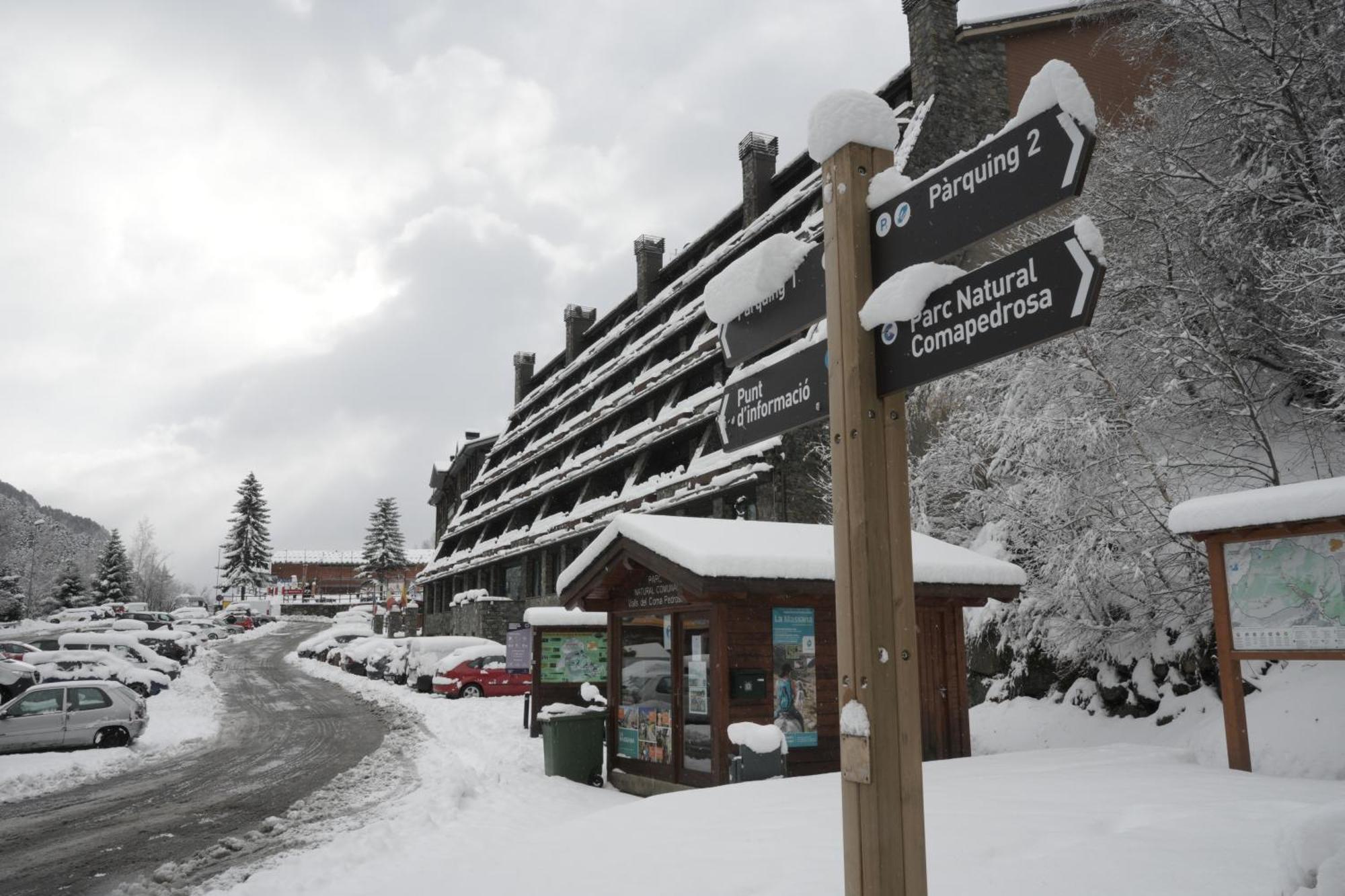 Yomo Patagonia Hotel Arinsal Luaran gambar